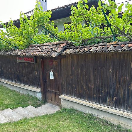 Вила Чевермето Palitsi Buitenkant foto